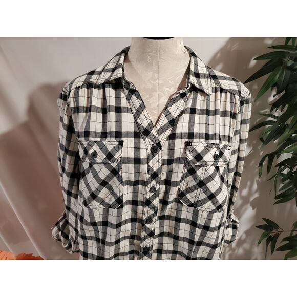 Duluth Womens Crosscut Wicking Flannel Shirt Size XL Black White Pockets Chore - Picture 5 of 10